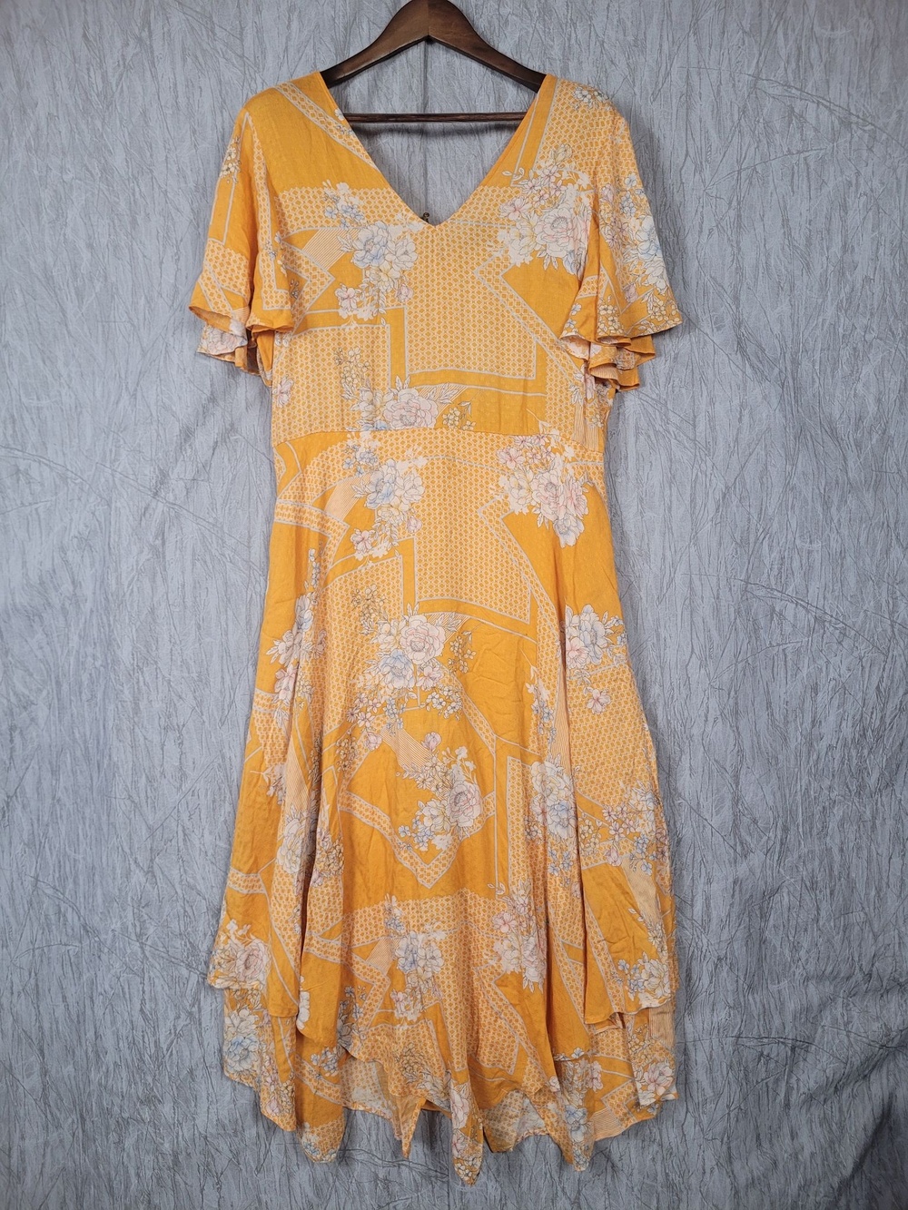 Jessica Simpson Dress Womens XL Yellow Floral Ruffle Asym Hem Fit Flare V Neck